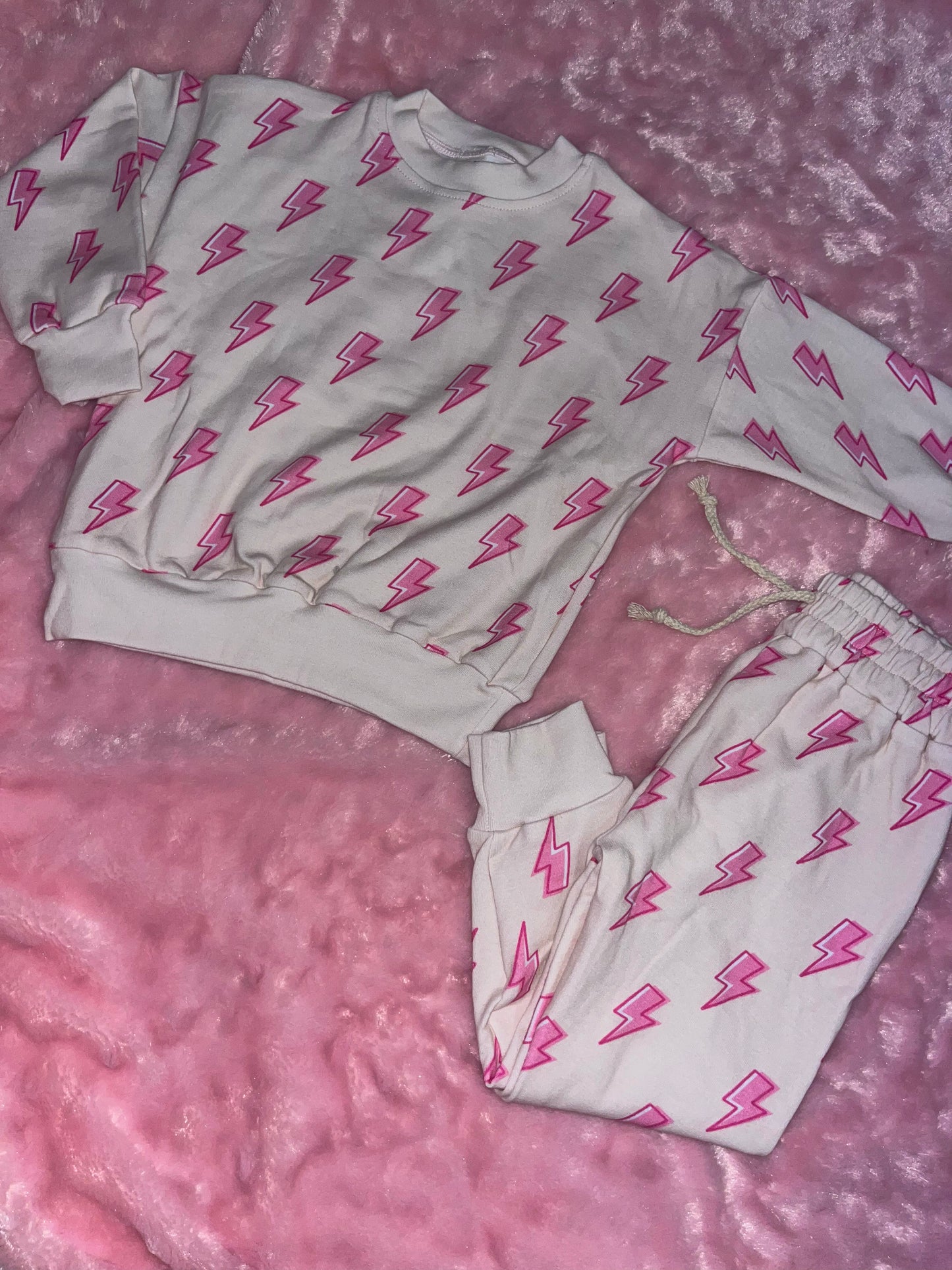 Girls jogger set