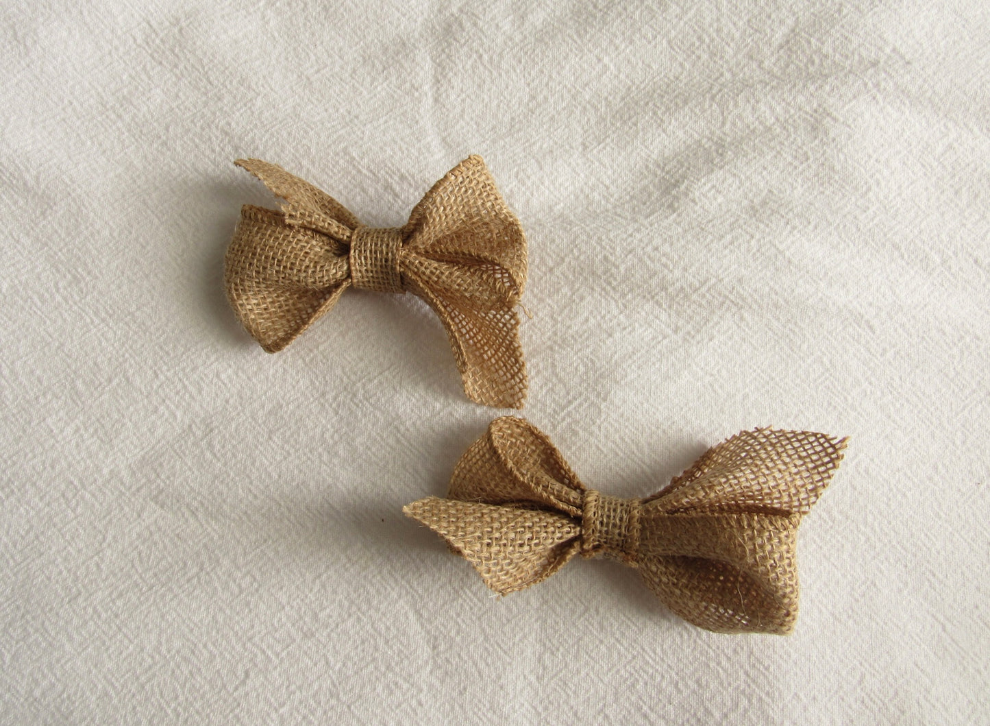 Medium Burlap Bow