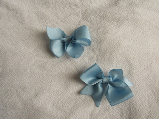 Medium Sky Blue Bow